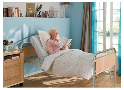 Двухсекционнная кровать Sonata Invacare для лежачих пациентов Sonata Invacare - фото2
